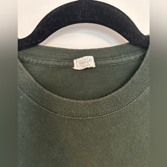 Brandy Melville (John Galt) forest green short sleeve tee with NEW YORK graphic - Picture 2 of 2